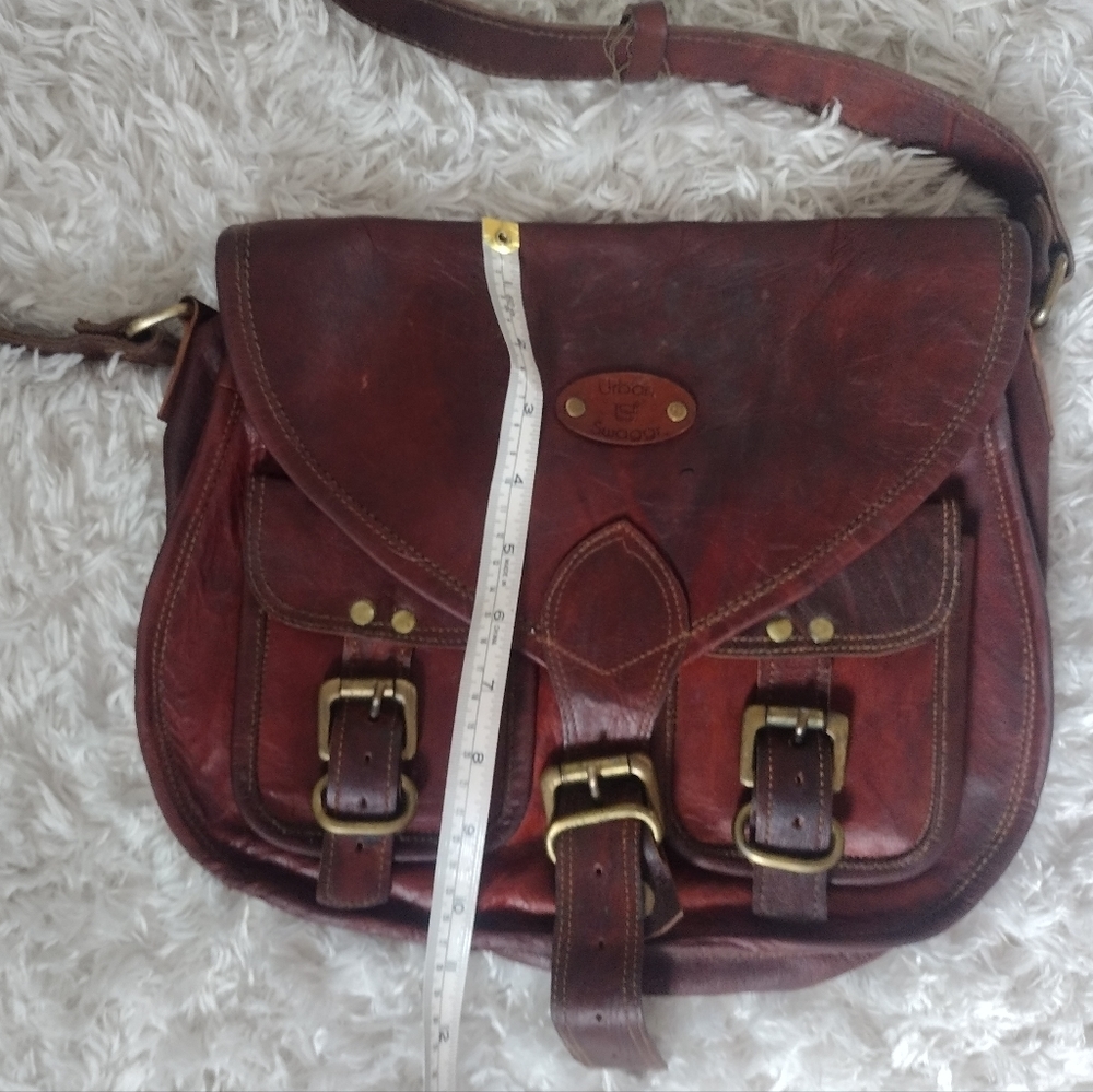 Urban Swaggr Leather Unisex Buckle Satchel Crossbody Bag - Picture 8 of 8